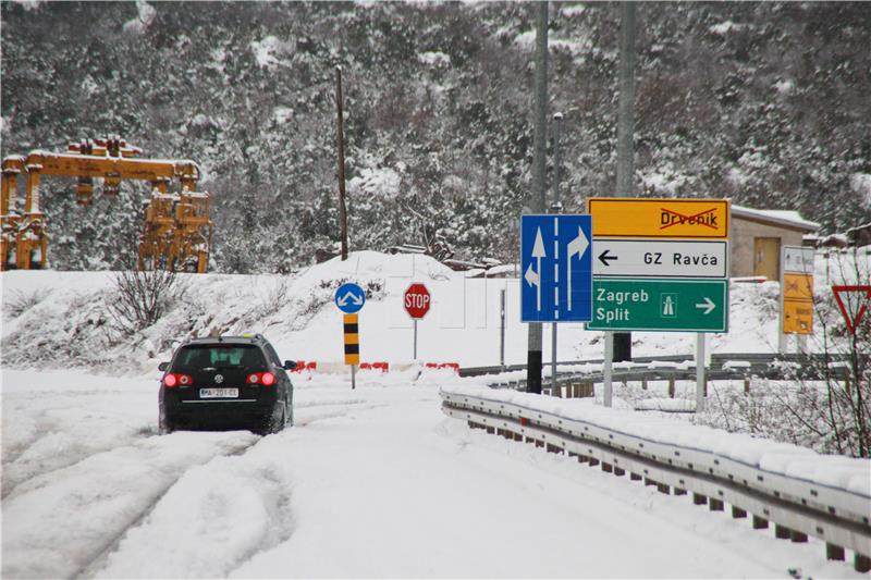 Snijeg na području Vrgorca i okolice