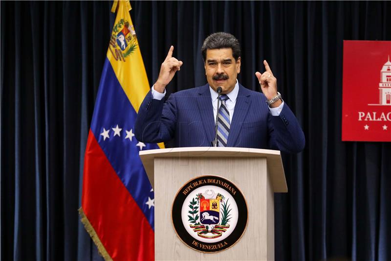 Maduro počinje drugi mandat u izoliranoj Venezueli