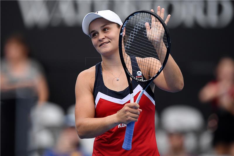 ATP/WTA Sidney: Barty i Seppi u finalu, kiša odgodila druga polufinala