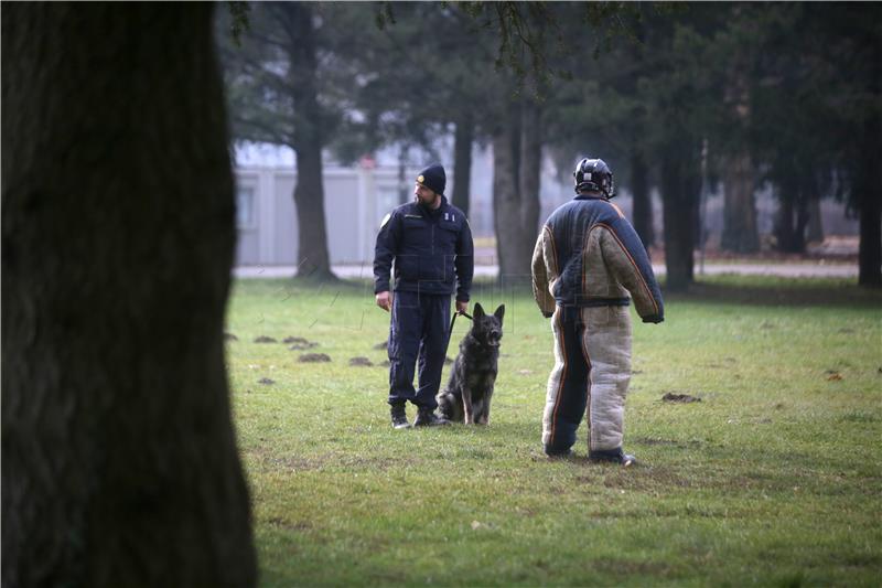 Centar za obuku vodiča i dresuru službenih pasa na Policijskoj akademiji