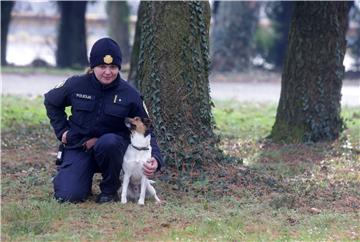 Centar za obuku vodiča i dresuru službenih pasa na Policijskoj akademiji