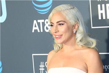 Lady Gaga osvojila dvije Critics' Choice Awards i "definitivno nastavlja s glumom"