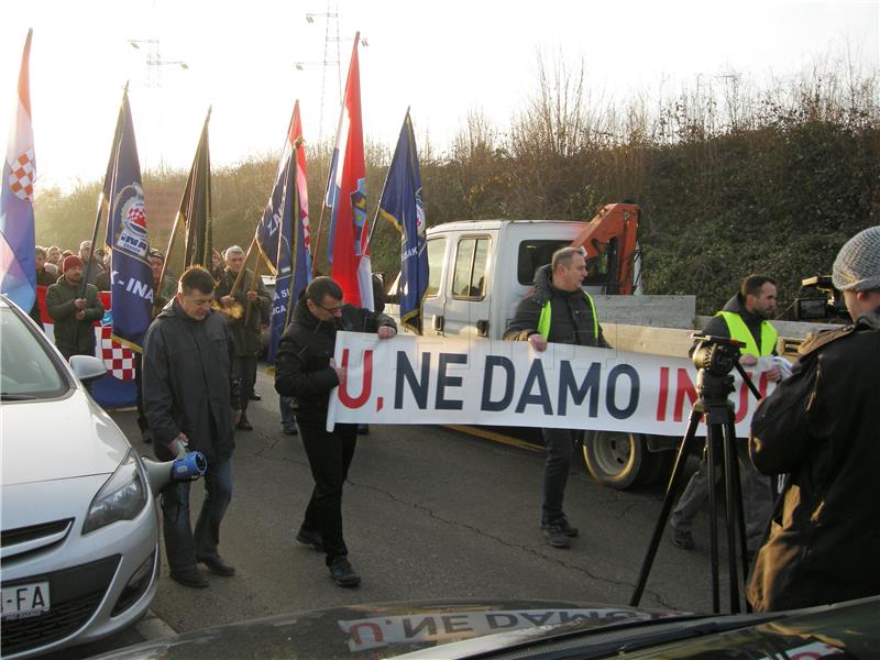 Prosvjed Stožera za obranu Rafinerije nafte Sisak