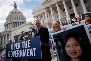 USA SENATE DEMOCRATS SHUTDOWN