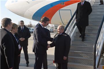 Putin arrives in Serbia to boost relations