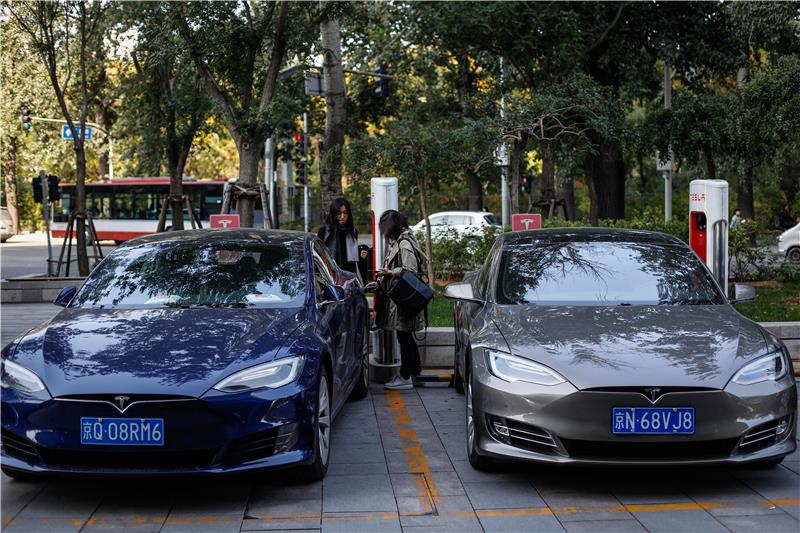 (FILE) CHINA TESLA RECALL