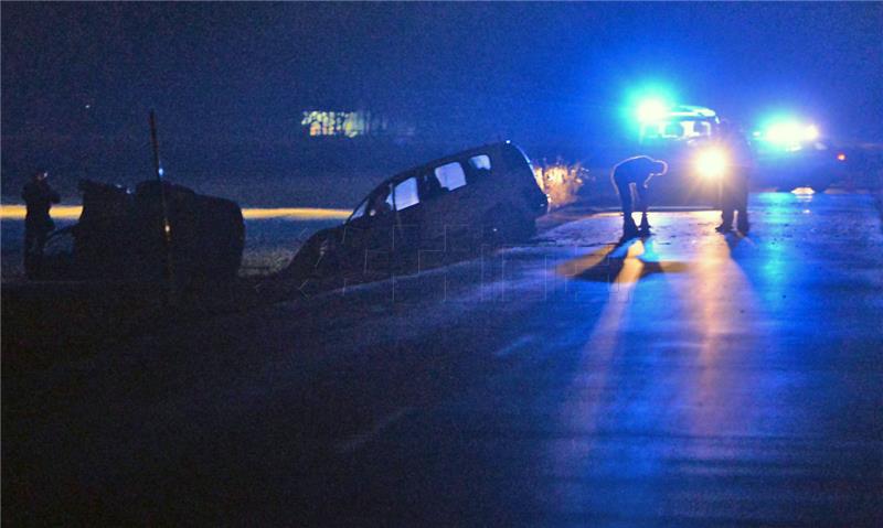 U prometnoj nesreći poginula dvojica mladića