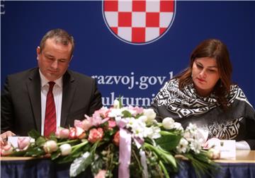 Zagrebački Ekonomski fakultet i Ministarstvo regionalnoga razvoja i fondova EU potpisali ugovor o suradnji