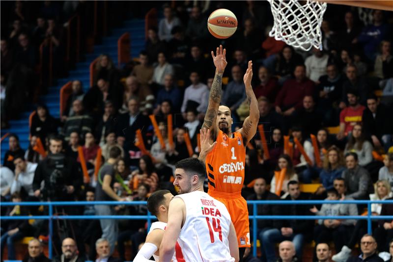 Utakmica 17. kola košarkaške ABA lige Cedevita - Crvena zvezda