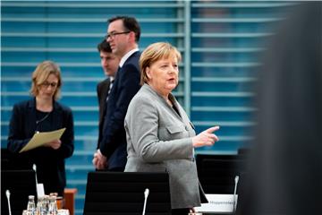 Merkel vjeruje u rješenje za irsku granicu nakon brexita