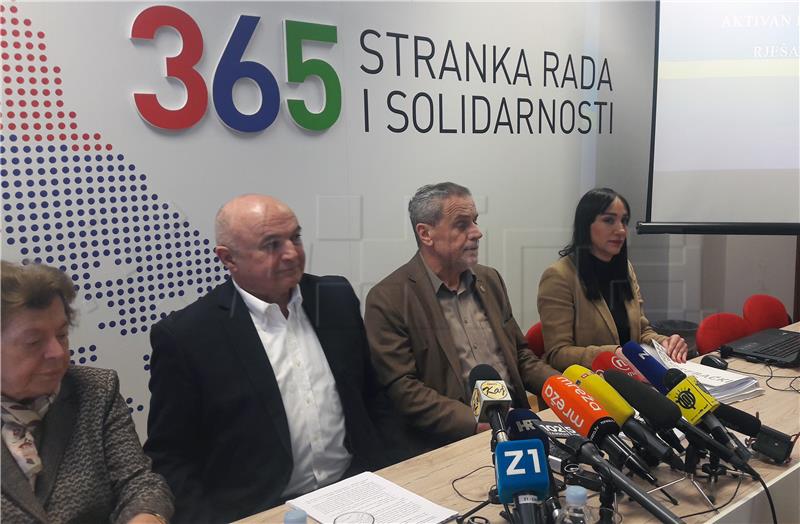 Tiskovna konferencija stranke Bandić Milan 365